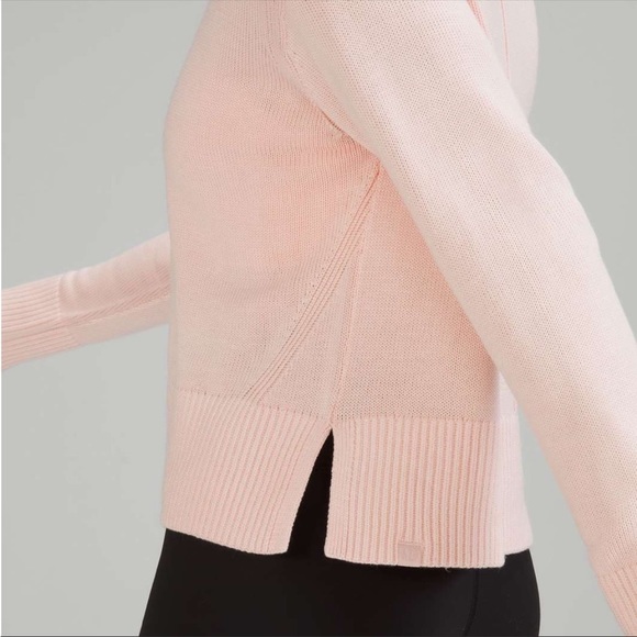 Lululemon 2021 Cashlu Boxy Crewneck Sweater in Pink Mist - Picture 4 of 6